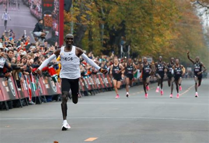 2 Hour Marathon Attempt, Vienna, Austria &ndash; 12 Oct 2019