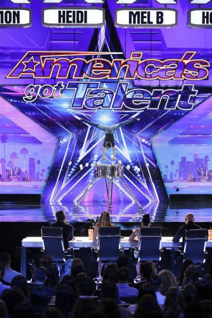 Americas-Got-Talent-12