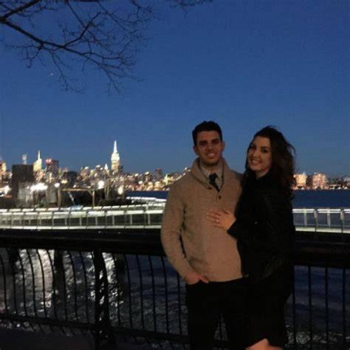Ashlee Holmes Engaged