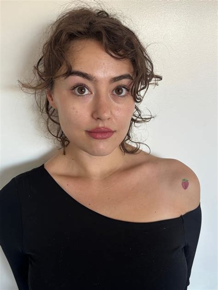 Ava Bellows