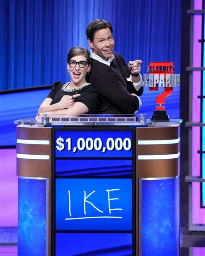 CELEBRITY JEOPARDY! - &ldquo;Final: Ike Barinholtz, Wil Wheaton, Patton Oswalt&rdquo; &ndash; In the championship round of &ldquo;Celebrity Jeopardy!,&rdquo; semifinal winners Ike Barinholtz, Wil Wheaton and Patton Oswalt battle for the title of &ldquo;Celebrity Jeopardy!&rdquo; champion and winner of the $1 million grand prize, THURSDAY, FEB. 2 (8:00-9:00 p.m. EST), on ABC. (ABC/Tyler Golden)MAYIM BIALIK