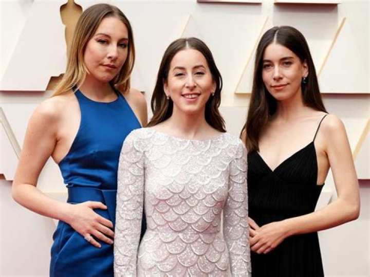 Este Haim Este Haim