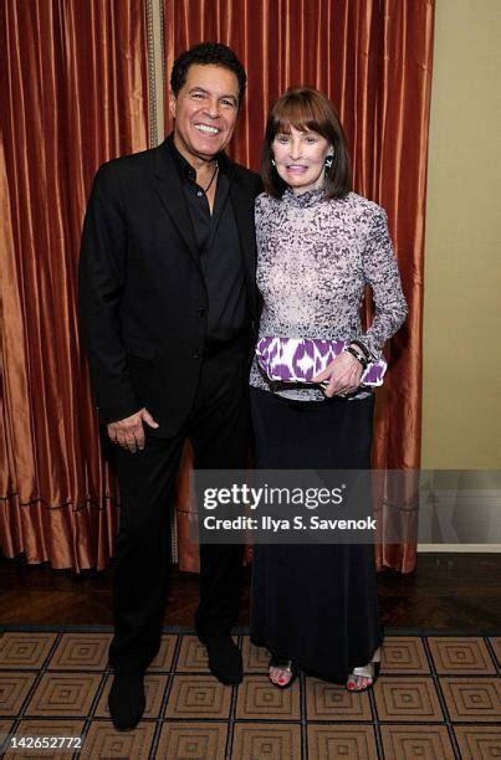 Gloria Vanderbilt & Clint Holmes