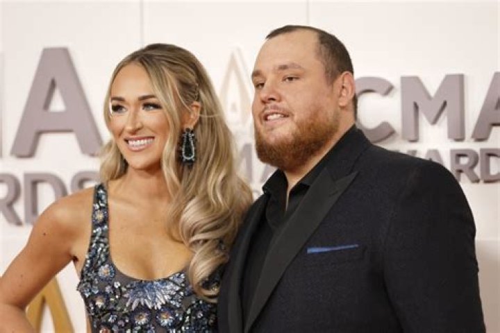 luke combs nicole hocking