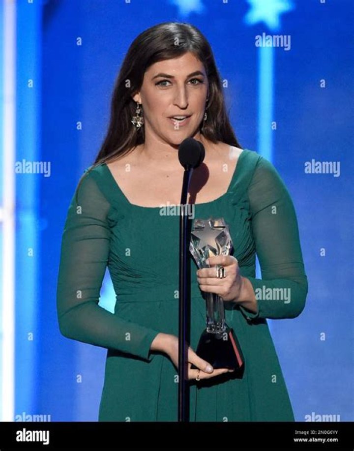Mayim Bialik accepts the award for best supporting actress in a comedy series for "The Big Bang Theory" at the 23rd annual Critics' Choice Awards at the Barker Hangar, in Santa Monica, Calif 23rd Annual Critics' Choice Awards - Show, Santa Monica, USA - 11 Jan 2018