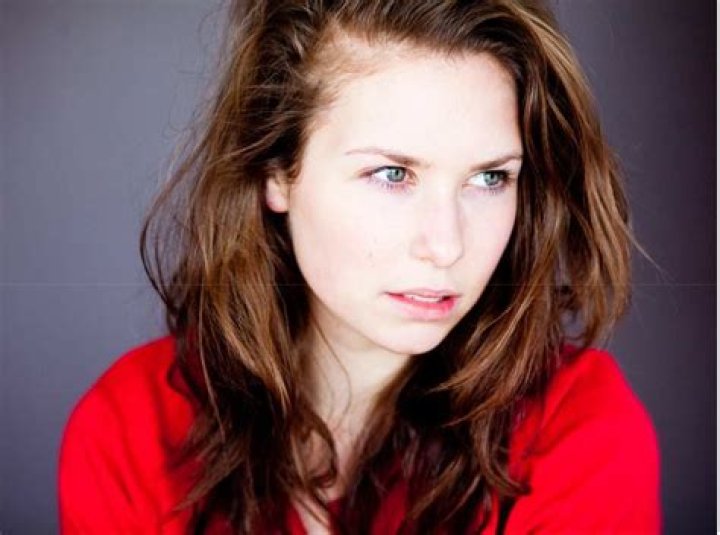 Olivia Tennet Olivia Tennet