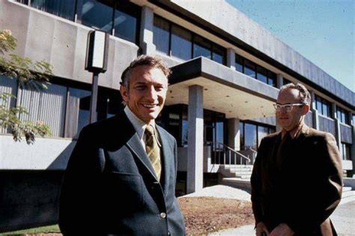 Robert Noyce Robert Noyce