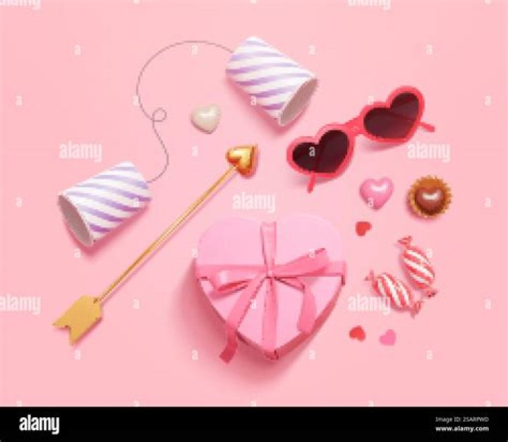 Valentine&rsquo;s Day Ccoktails
