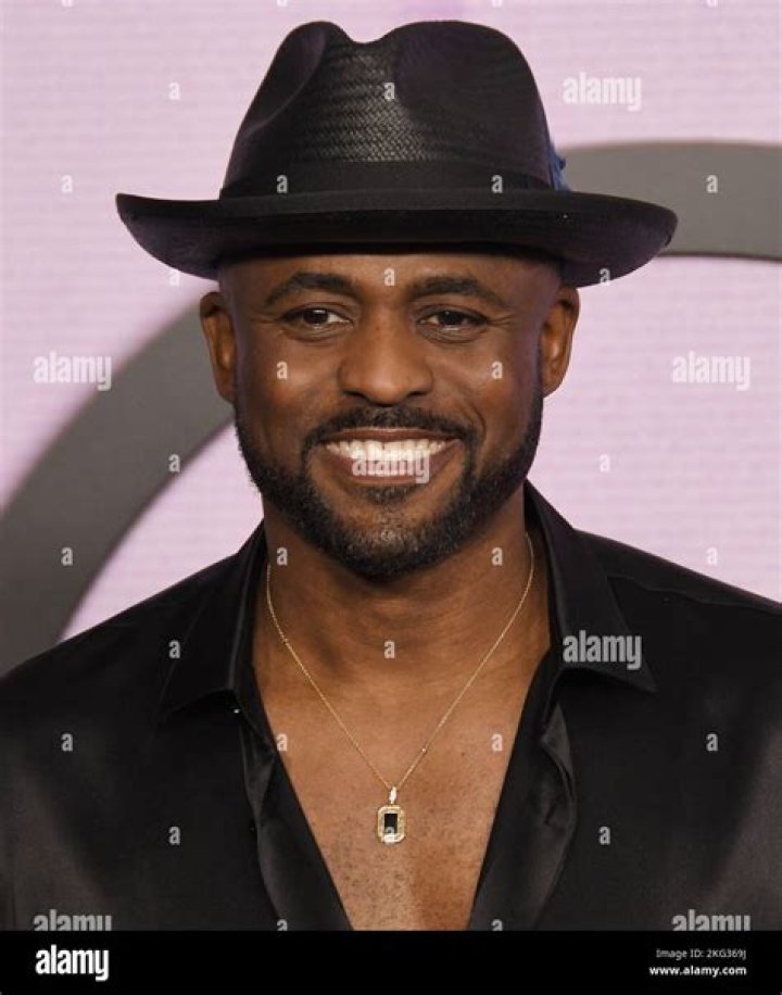 Wayne Brady arrives at the 2022 American Music Awards (50th Annual American Music Awards) held at Microsoft Theater at L.A. Live on November 20, 2022 in Los Angeles, California, United States. 2022 American Music Awards, Microsoft Theater at l.a. Live, Los Angeles, California, United States - 20 Nov 2022